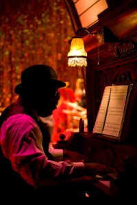 Phillip Hall, performing in the Fats Waller stride piano style, in Ain't Misbehavin' at the Long Wharf. Photo by T. Charles Erickson.